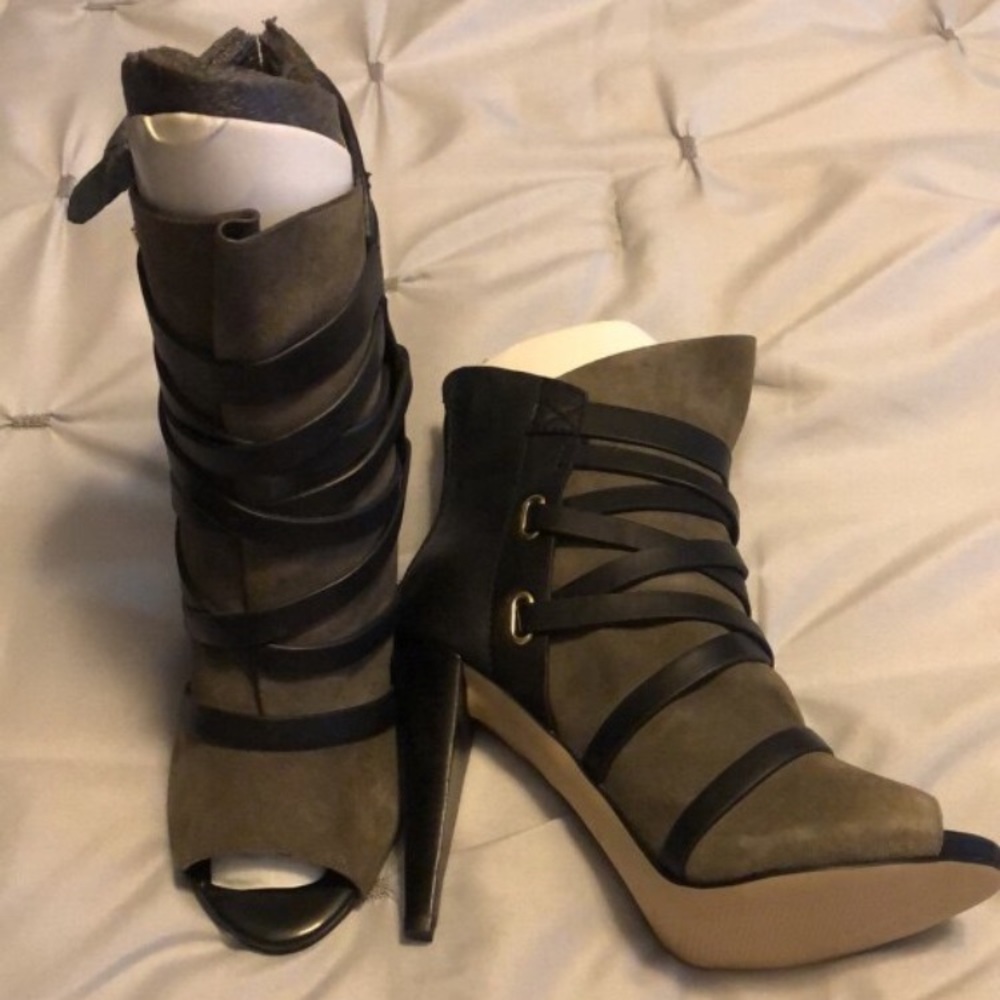 Guess heels